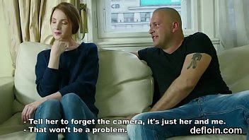 Pretty Teenie Abre Estrecho Fuckbox Y Pierde La Virginidad XVIDEOS