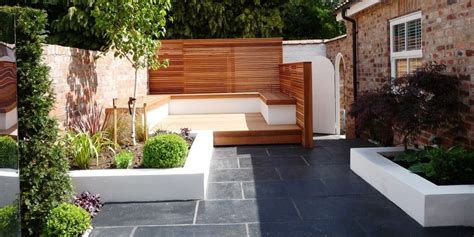 Contemporary Garden Wall Ideas Hawk Haven