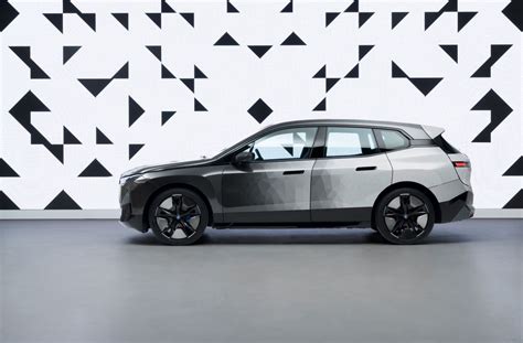 BMW’s Color-Changing Paint Technology May Actually Be Happening