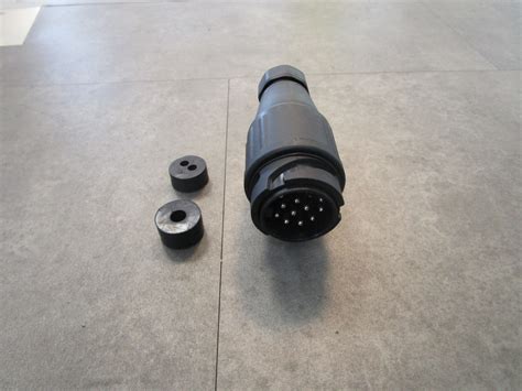 Stecker 12V 13pol | HUMER