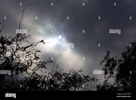 Eclipses Parciales Del Sol Fotograf As E Im Genes De Alta Resoluci N