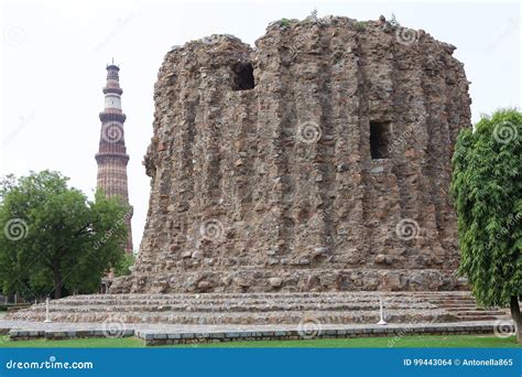 Alai Minar and Qutab Minar, Delhi, India Stock Photo - Image of ...