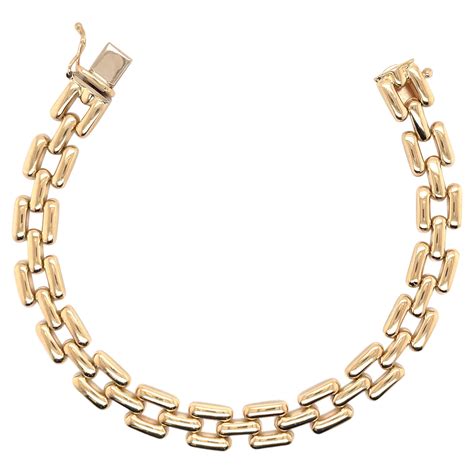 18 Karat Yellow Gold Link Bracelet 61 9 Grams For Sale At 1stDibs