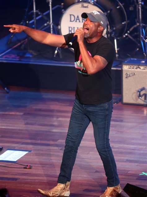 Darius Rucker S Darius And Friends Brings St Jude Benefit Country Stars To The Ryman