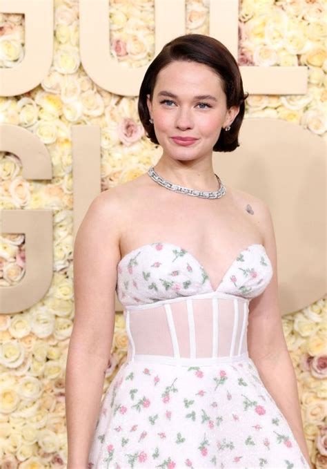 Cailee Spaeny Golden Globe Awards 2024 CelebMafia