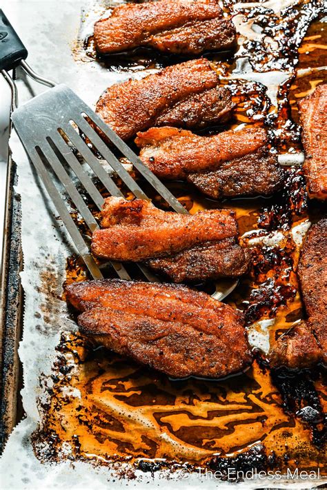 Oven-Baked Pork Belly Slices (with sweet-savory seasoning)