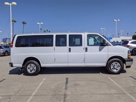 Pre Owned Chevrolet Express Passenger Lt Full Size Passenger Van