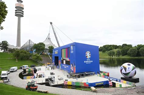 Olympiapark Em In M Nchen Was Auf Dem Fan Fest Und Der Fanzone