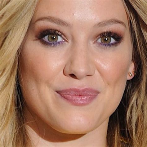 Hilary Duff's Makeup Photos & Products | Steal Her Style