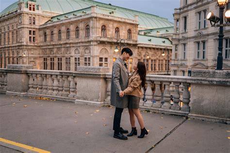 Love Stories – Couples & Engagement Photoshoot in Vienna | Virag Horvath