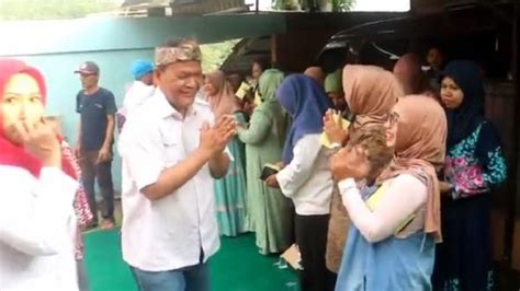 Caleg Partai Perindo Blusukan Temui Warga Di Kabupaten Bandung Ini Aksinya