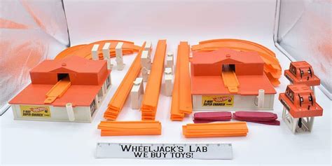 Super Charger Grand Prix Race Set Track Hot Wheels 1968 Mattel Vintage