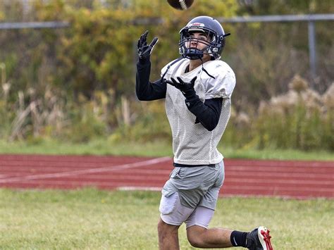 Lions In The Mix For Senior Football Championship Brantford Expositor