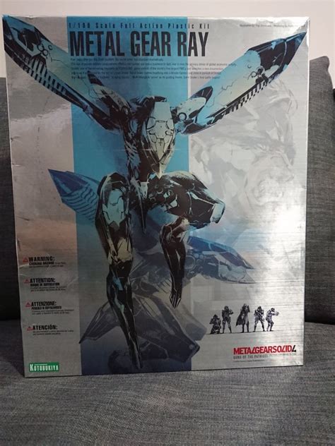 Finally got the Metal Gear Ray model kit! This will look great on the shelf with Rex (detailed ...