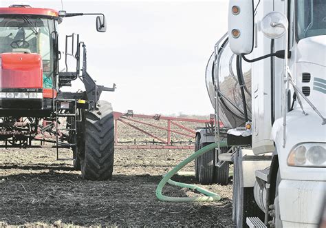 Grain farming is the forgotten sector | The Western Producer