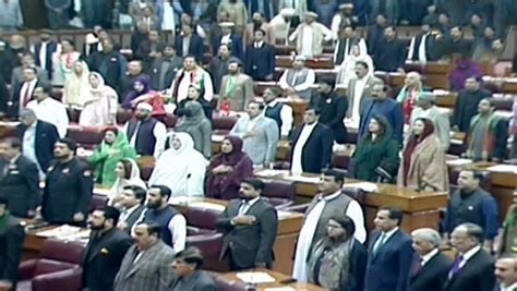 Newly Elected Mnas Take Oath Amid Pti Sic Protest Dialogue Pakistan