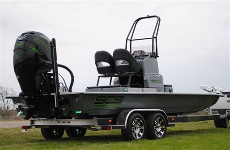 Scb Simmons Custom Boats These Custom Fishing Boats Run Past 70mph Like