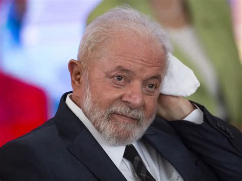 Lula Sofre Hemorragia Cerebral E Passa Por Cirurgia De Emerg Ncia