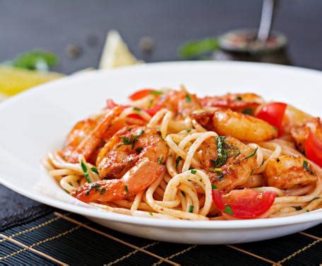 Spaghetti Alla Busara La Procedure Della Ricetta Veneta