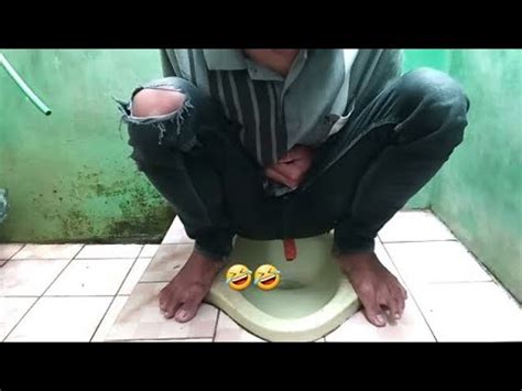 Berak Di Wc Di Pagi Hari Ketika Lagi Kerja Kebelet Eek Lucu Bikin