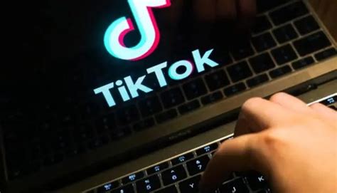 爽文剧情？“舌战”美国议员！tiktok Ceo 周受资出席听证会后“火出圈”！ 腾讯新闻