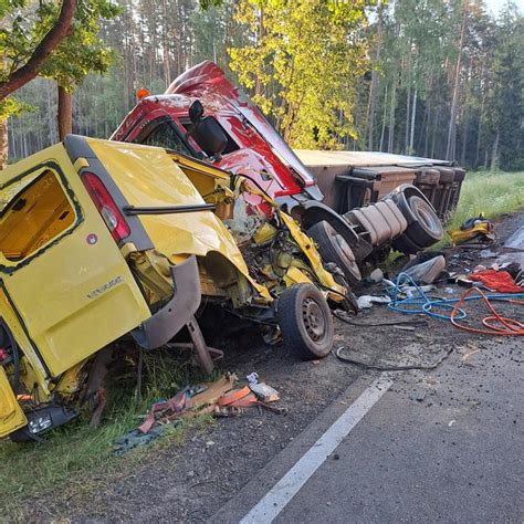 Koszmarny Wypadek Wpod Rzeczenic Nie Yj Dwie Osoby Super Express