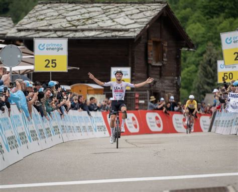 The Favourite Demi Vollering Delivers Tour De Suisse