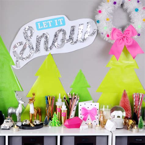 DIY Christmas Sequin Wall Art - Karen Kavett