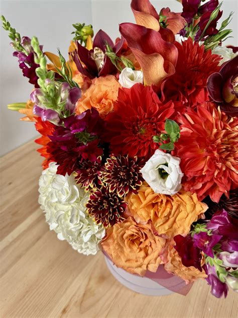 Fall Flower Mix - WOW Bouquet | Same-Day Delivery | Luxury Gourmet ...