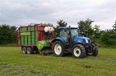 M Zelon Cfs Forage Wagon