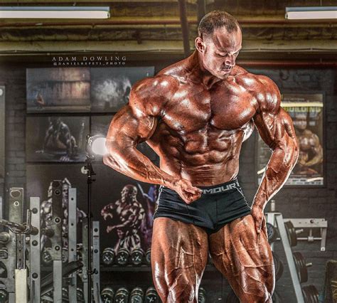 Adam Is A 194cm64 Tall Bodybuilder From Australia And His Off Season Weight Can Reach Almost