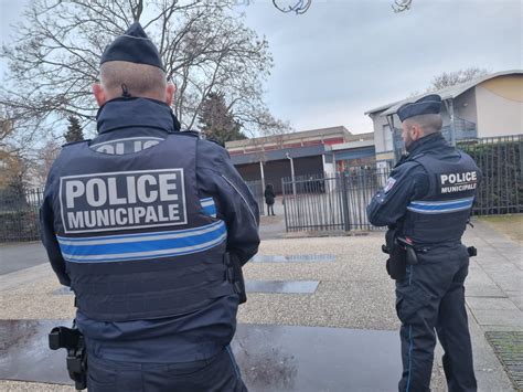 Valence Au Plan Lexaspération Des Parents Face Aux Menaces Et Aux