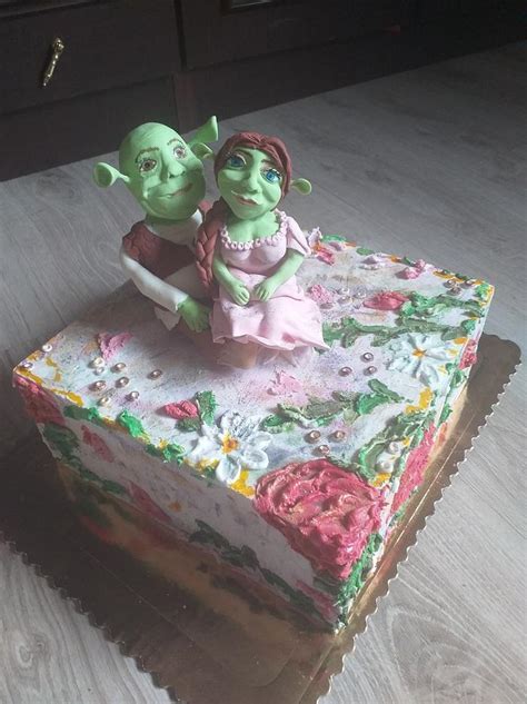 wedding cake with Fiona and Shrek - Decorated Cake by - CakesDecor