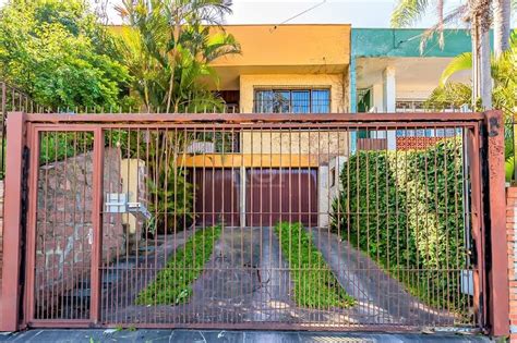 Casa Na Rua Tobias Barreto Partenon Em Porto Alegre Por R