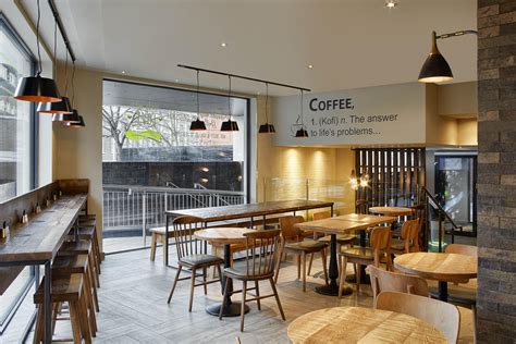 Directions to Premier Inn London Tower Bridge via Public Transit 27