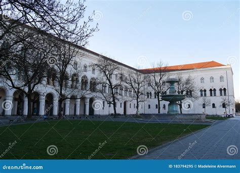 Side View of the Main Building of the Ludwig-Maximilians-University Editorial Image - Image of ...