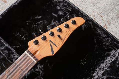 Tom Anderson T Classic Translucent Blonde