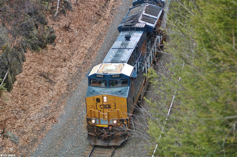 Q425 At The Big Cut The Nerail New England Railroad Photo Archive