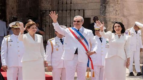 Luis Abinader asume segundo mandato como presidente de República