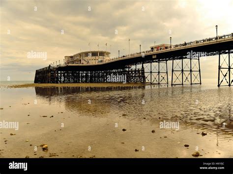 Worthing Architecture Hi Res Stock Photography And Images Alamy