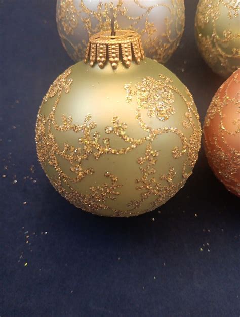 Multi Pastel Christmas By Krebs Vintage Glass Ornaments With Crowns Set Of 4 Ebay