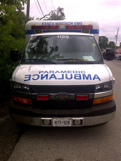 Essex Windsor Ems 2011 Chev Crestline Fleetmax Ambulances Photos