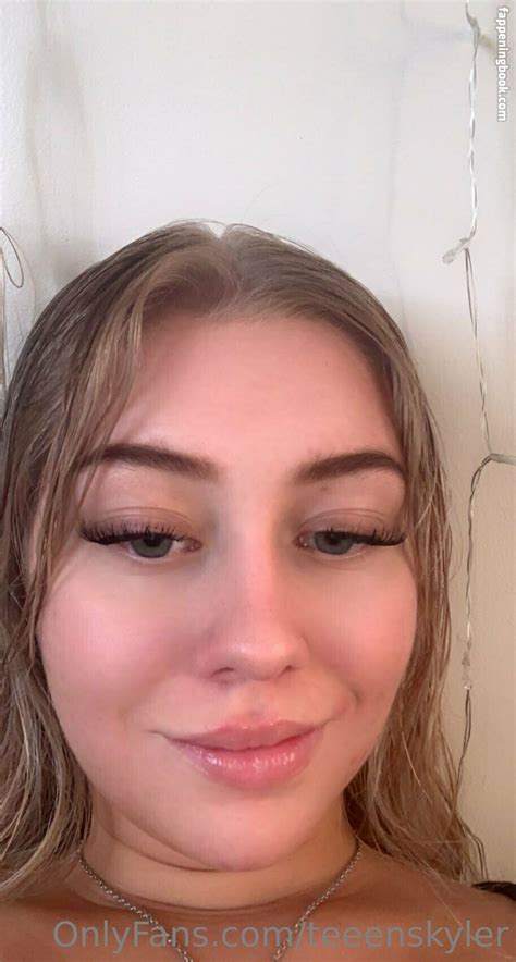 SkylerStormxo Nude OnlyFans Leaks Fappening FappeningBook