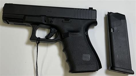 Glock 19 Gen 4 9mm Pistol With Case Live And Online Auctions On