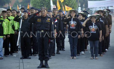 Peringatan Tahun Gempa Antara Foto