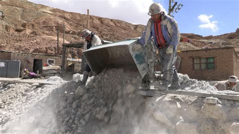 El Cerro Rico de Potosí y su amenaza latente para miles de mineros