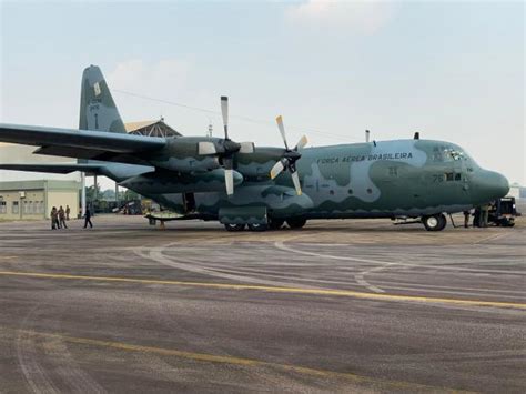 FAB emprega aeronaves C 130 Hércules no combate aos incêndios na