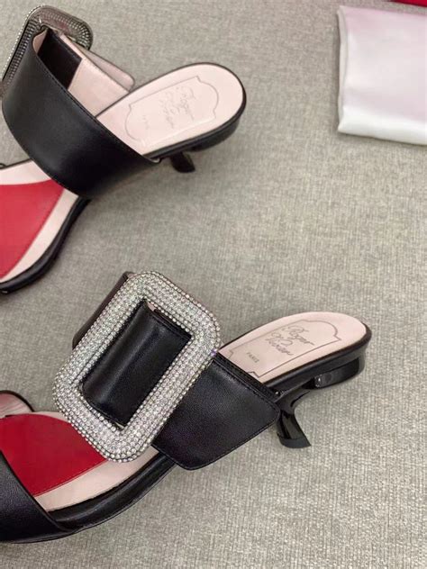 Replica Roger Vivier Viv Choc Side Strass Buckle Mules In Black Leather