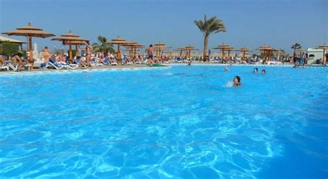 Aladdin Beach Resort Hotel, Hurghada, Egypt. Book Aladdin Beach Resort Hotel online