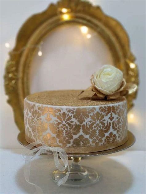 Gold Stencil Cake Decorated Cake By Azratorte Cakesdecor